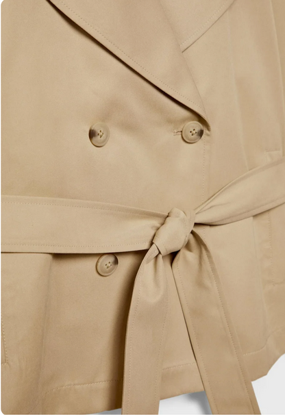 Veste Capucinne